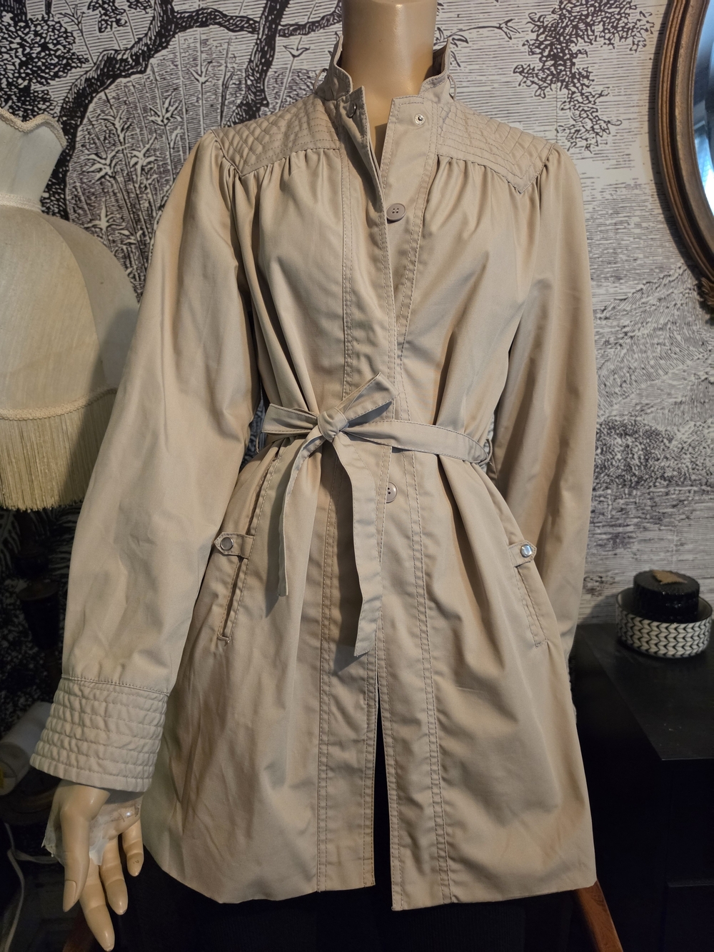 Vintage 80s Mulberry Street Quilted Shoulder Trench Duster Coat